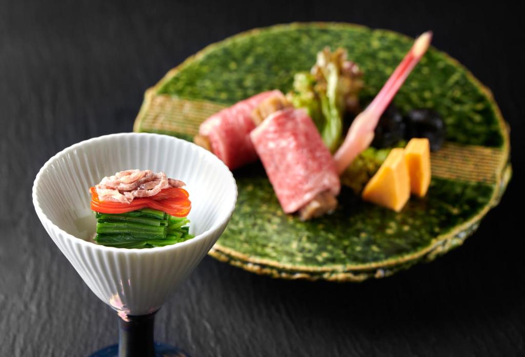 餐飲服務
