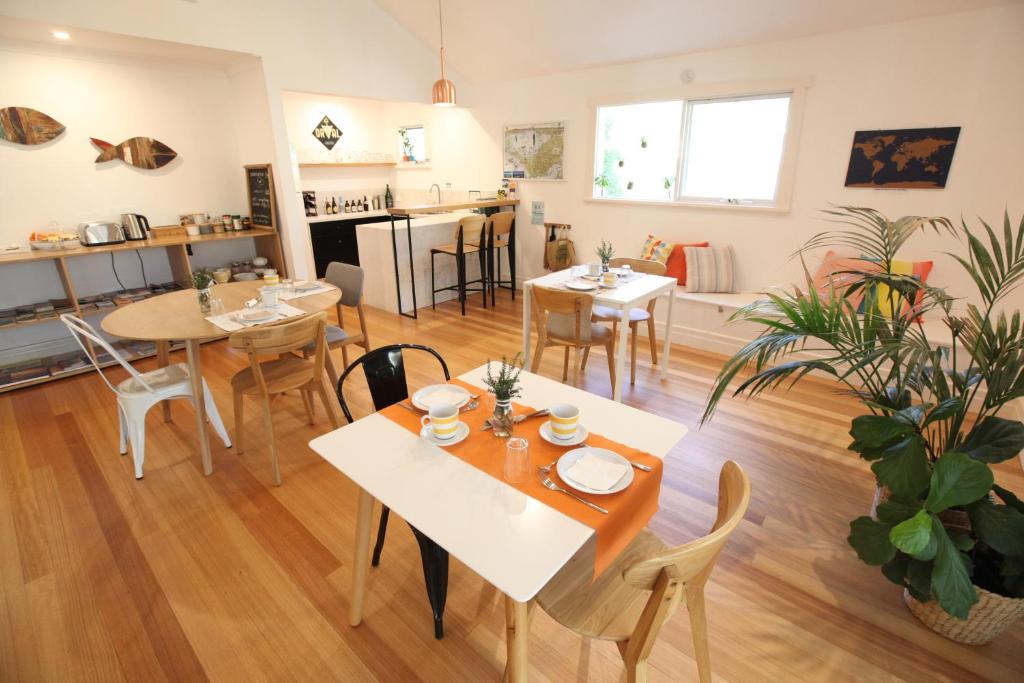 Restaurant, Sunny Side Up Bed and Breakfast in Mornington Peninsula