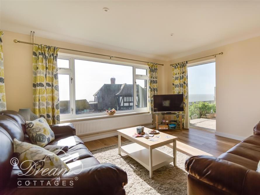 Seacliff, Bridport photo 2