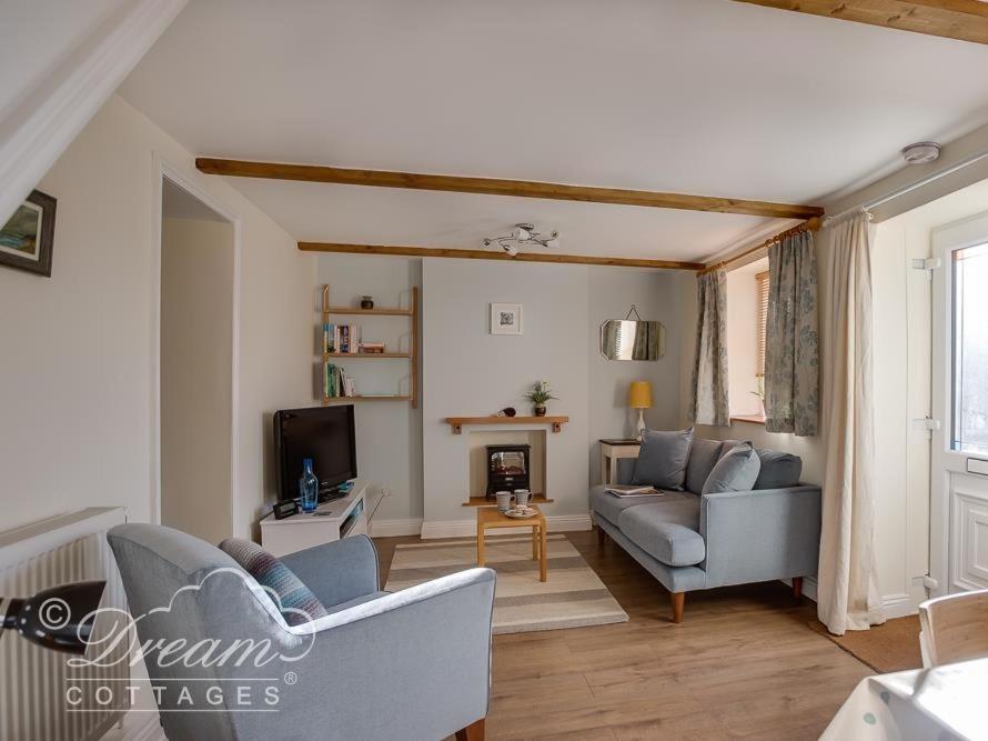 Ammonite Cottage, Portland