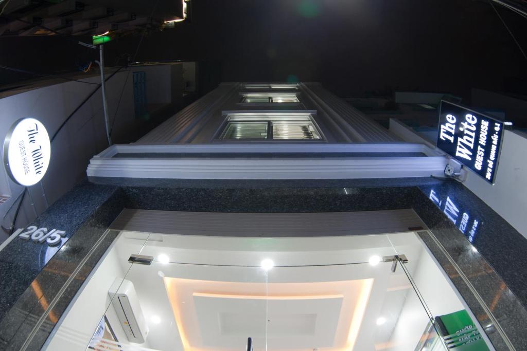 더 화이트 게스트하우스 호텔 이미지 2