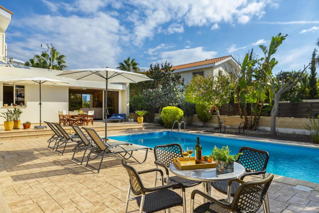 Larnaca Villa Anthea 12 photo