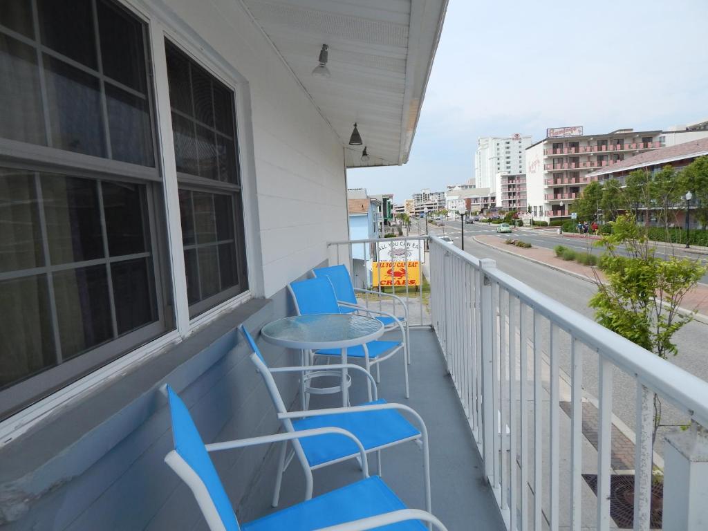 Balcony/terrace, Sun 'n Fun Motel in Ocean City (MD)