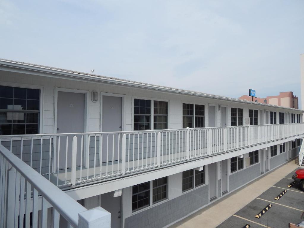 Balcony/terrace, Sun 'n Fun Motel in Ocean City (MD)