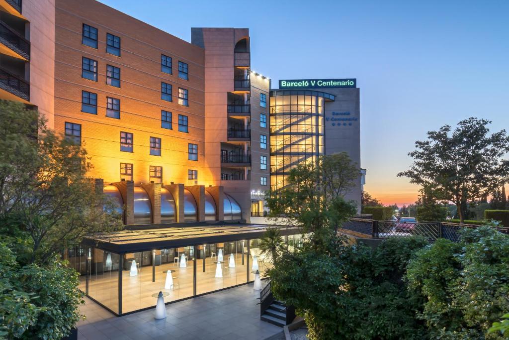 バルセロ ホテル カセレス V センテナリオ (Barcelo Hotel Caceres V Centenario) 外観