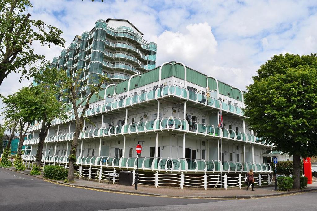 Sunshine Place — Hotel in London
