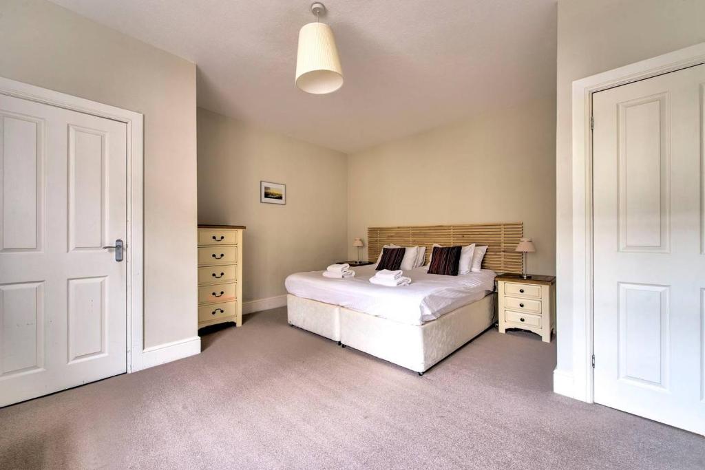 ALTIDO Great Location - Lovely Rose St Apt in City Centre photo