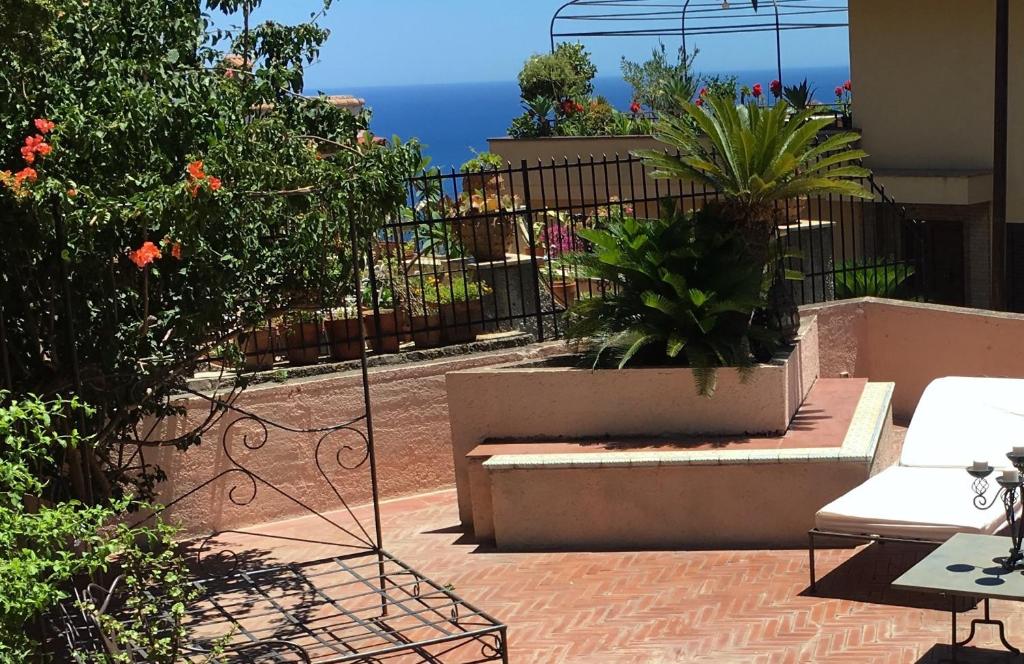 CASA DORA With Garden,Sea View + Parking - 4