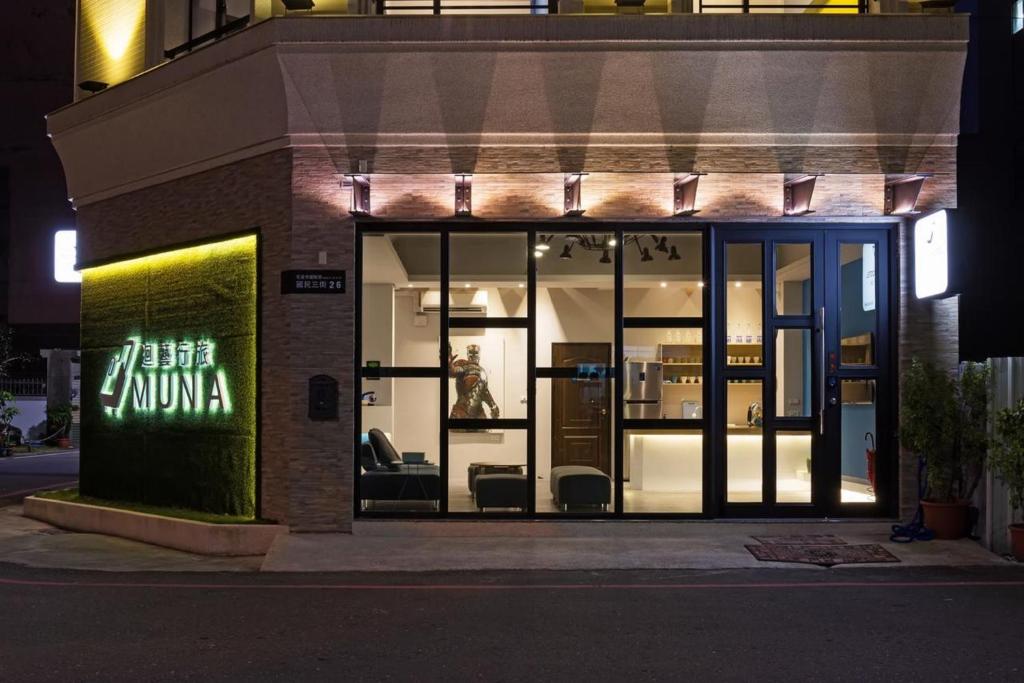 MUNA Hostel, Chua-lien