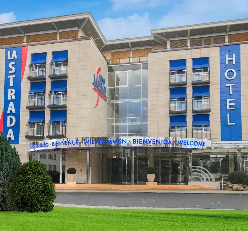 Hotel La Strada — Hotel in Kassel
