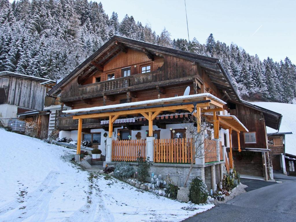 Apartment in Kaltenbach near Ski Lift, Kaltenbach