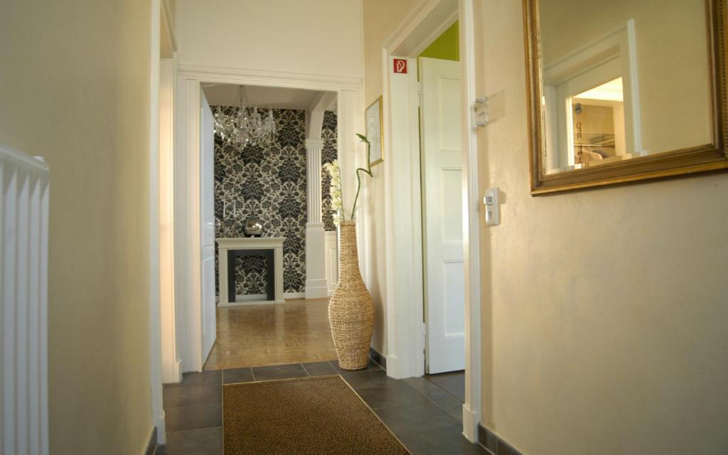 Elena Kempf Haaratelier & Guesthouse photo