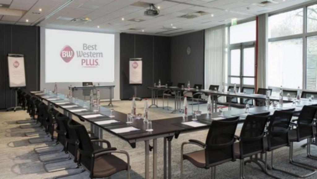 Best Western Plus Paris Orly Airport Photo 16
