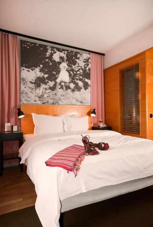 Hotel Rival Photo 3