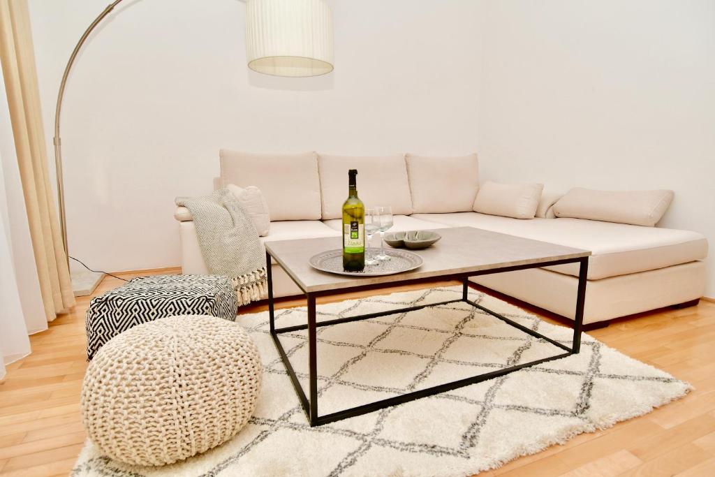 Sacred Heart Apartment - 5