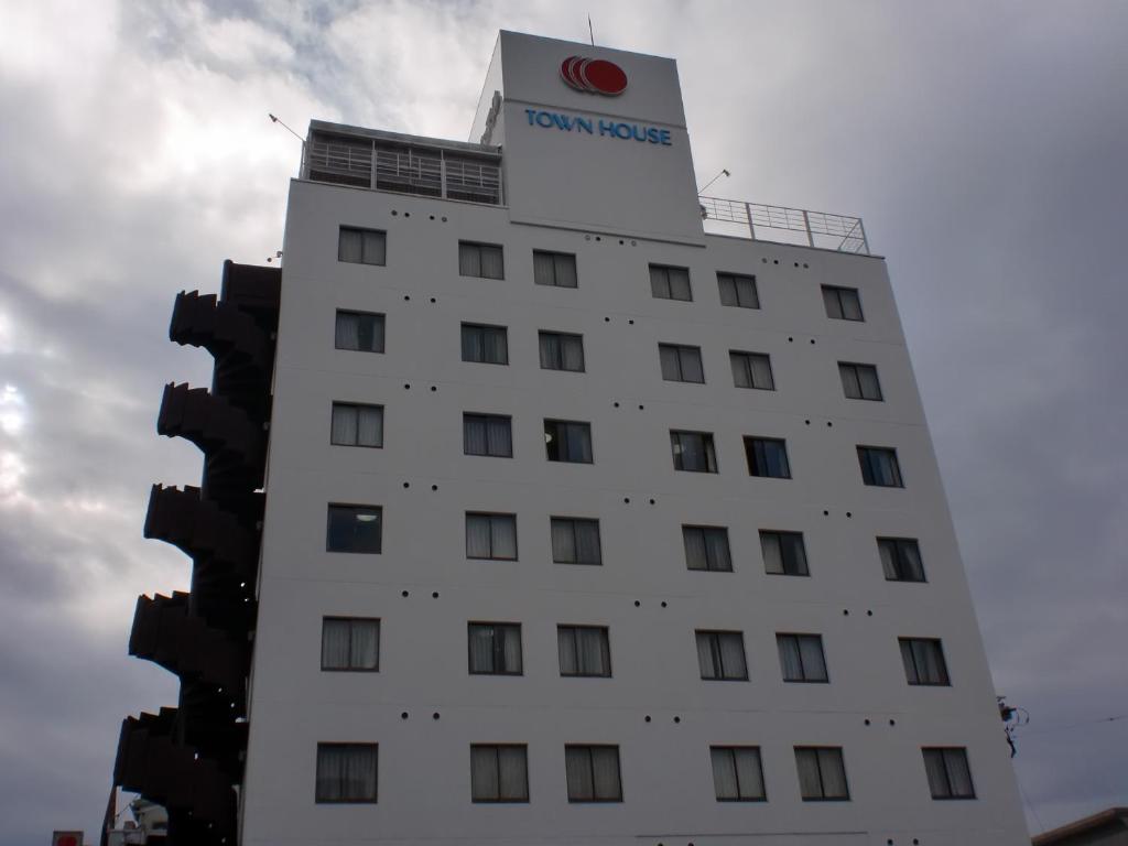 Tsuyama Central Hotel Town House photo