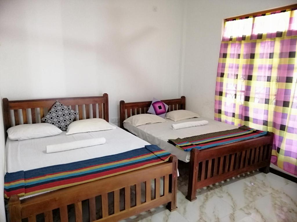 Monkey Garden — Hotel in Polonnaruwa