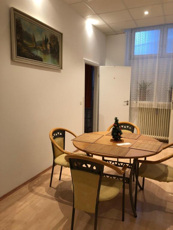 Munich Apartment Harras (Souterrain) - 5