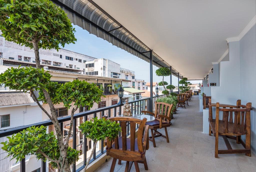 Ambiance Pattaya Hotel, Pattaya | 2024 Updated Prices, Deals