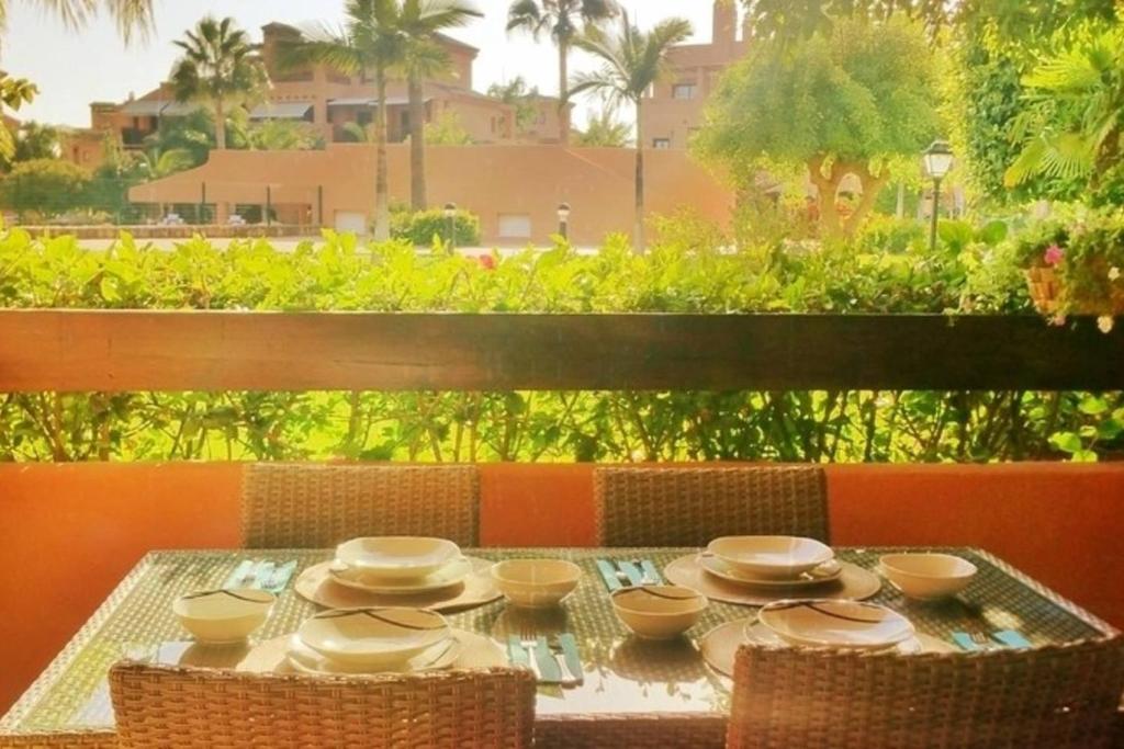 Hacienda del Sol Deluxe Beachside photo