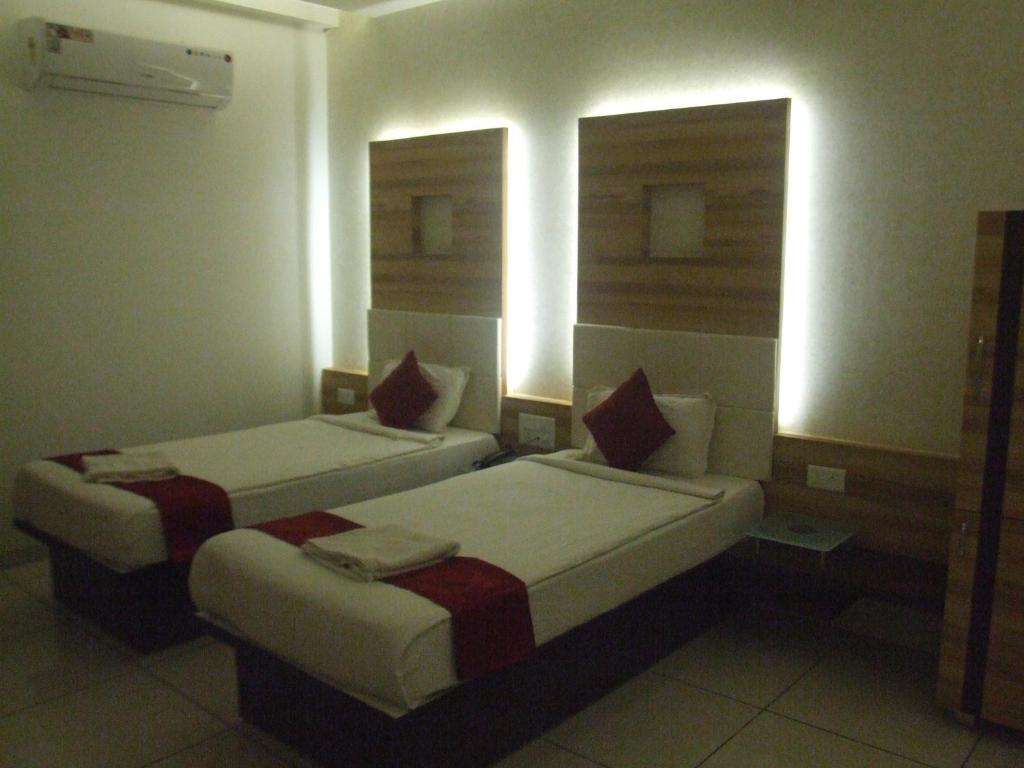 Hotel Darshan and Guest House photo