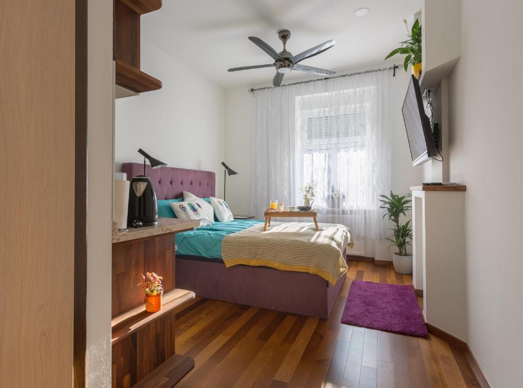 Palace Apartments by ZGrent — Hotel in Zagreb