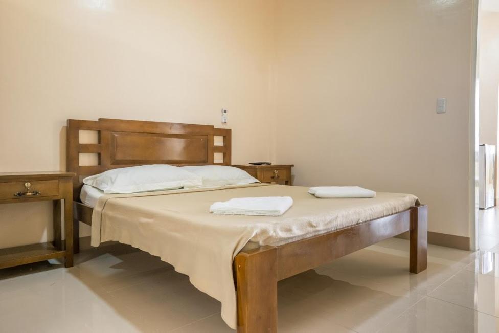 Kellocks' Seaview Apartelle photo