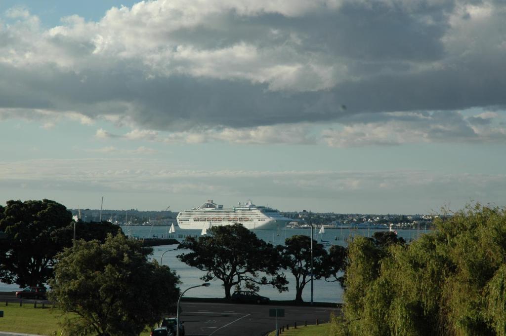 Nautical Nook Bed and Breakfast — Hotel in Auckland