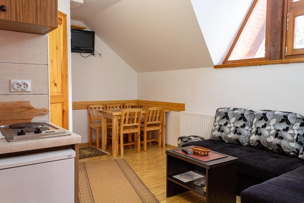 Apartments In - 4