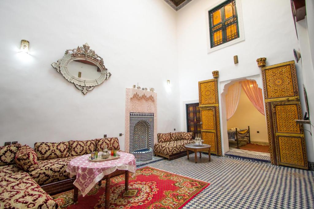 Dar Allouch — Hotel in Fes