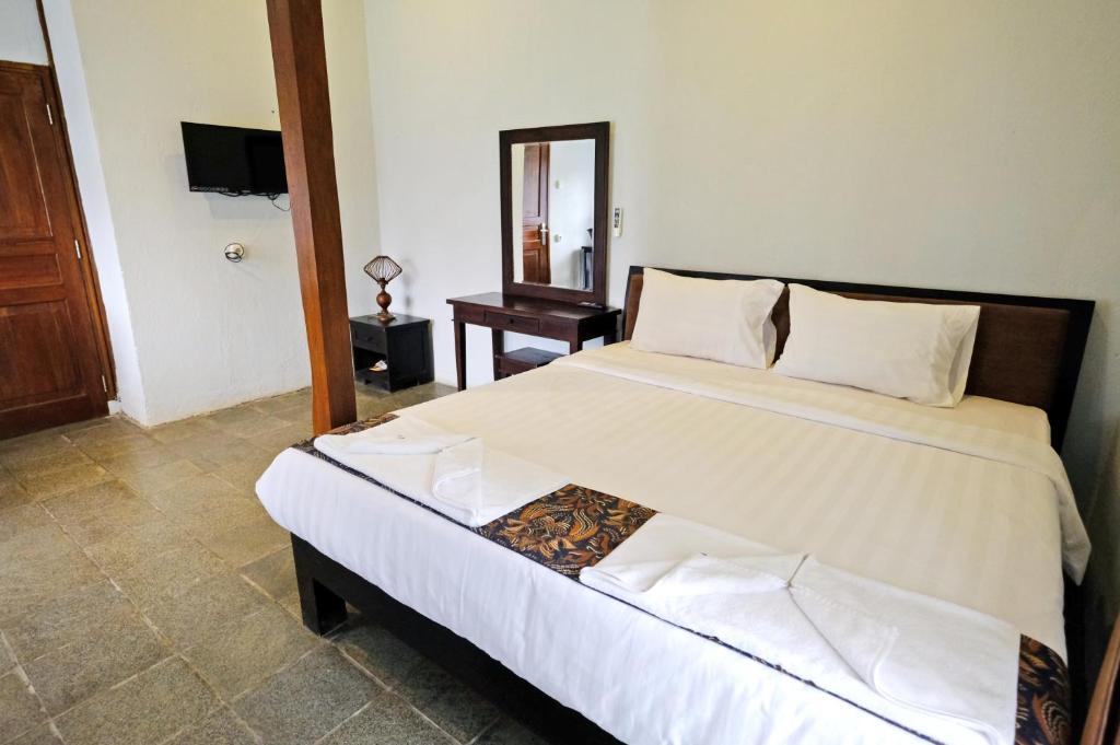 The Nalaya Hotel & Resto photo
