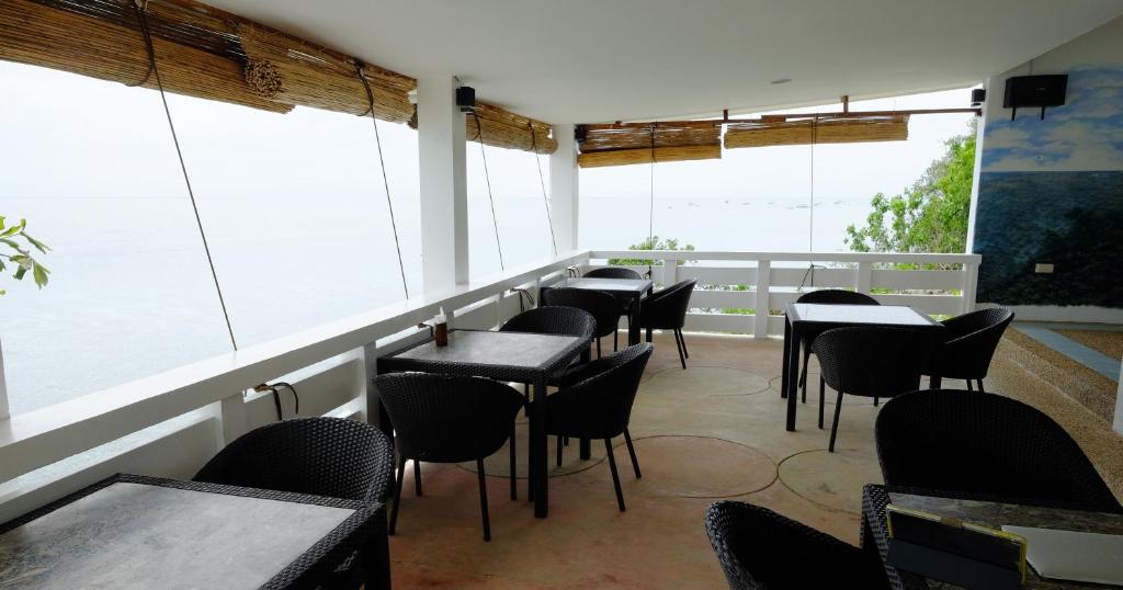 Bar/lounge