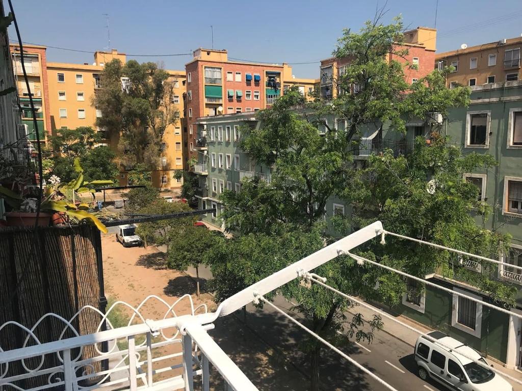 Cozy apartment in Valencia! WI-FI ! photo