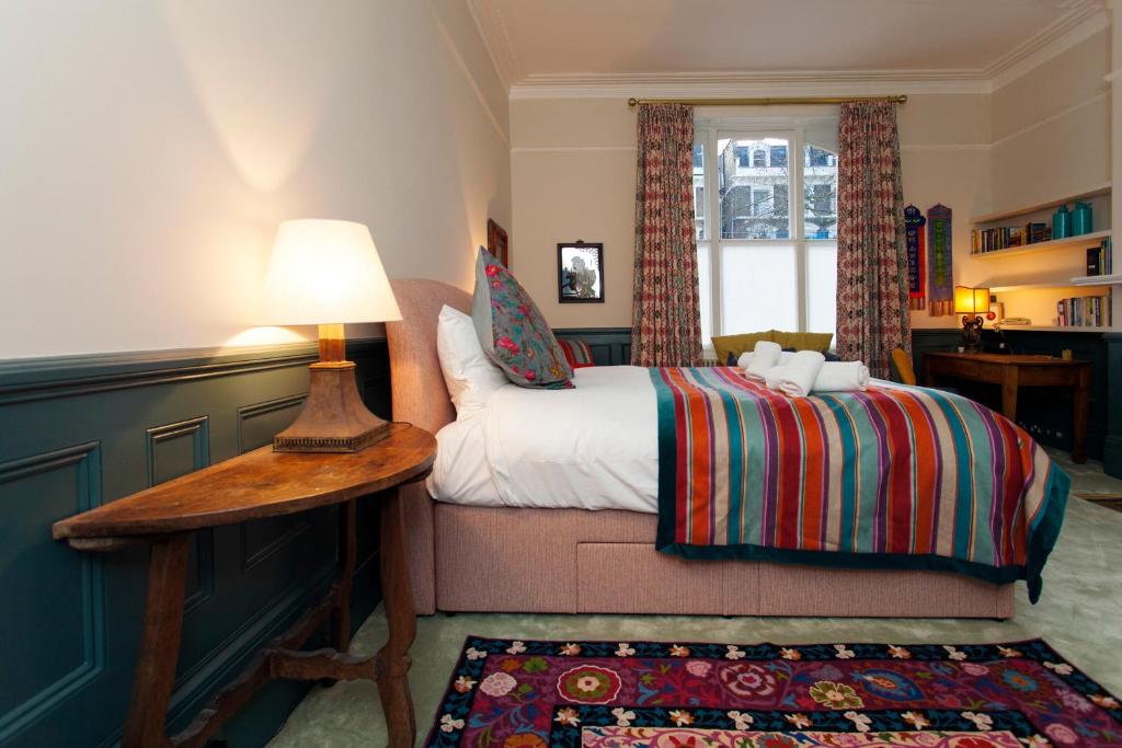 Italianflat - Holland Park photo