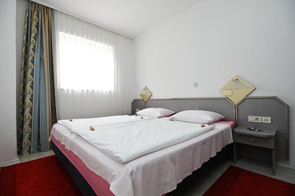 Apartments Villa Ana photo
