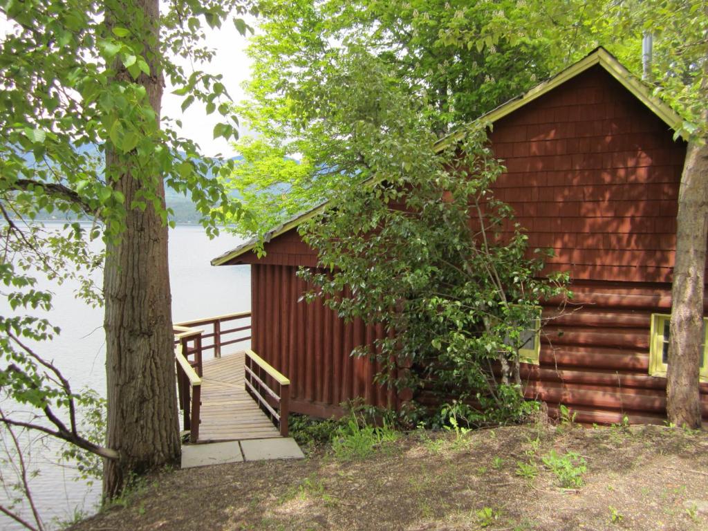 Blind Bay Resort, Canada reviews, prices of Hotels