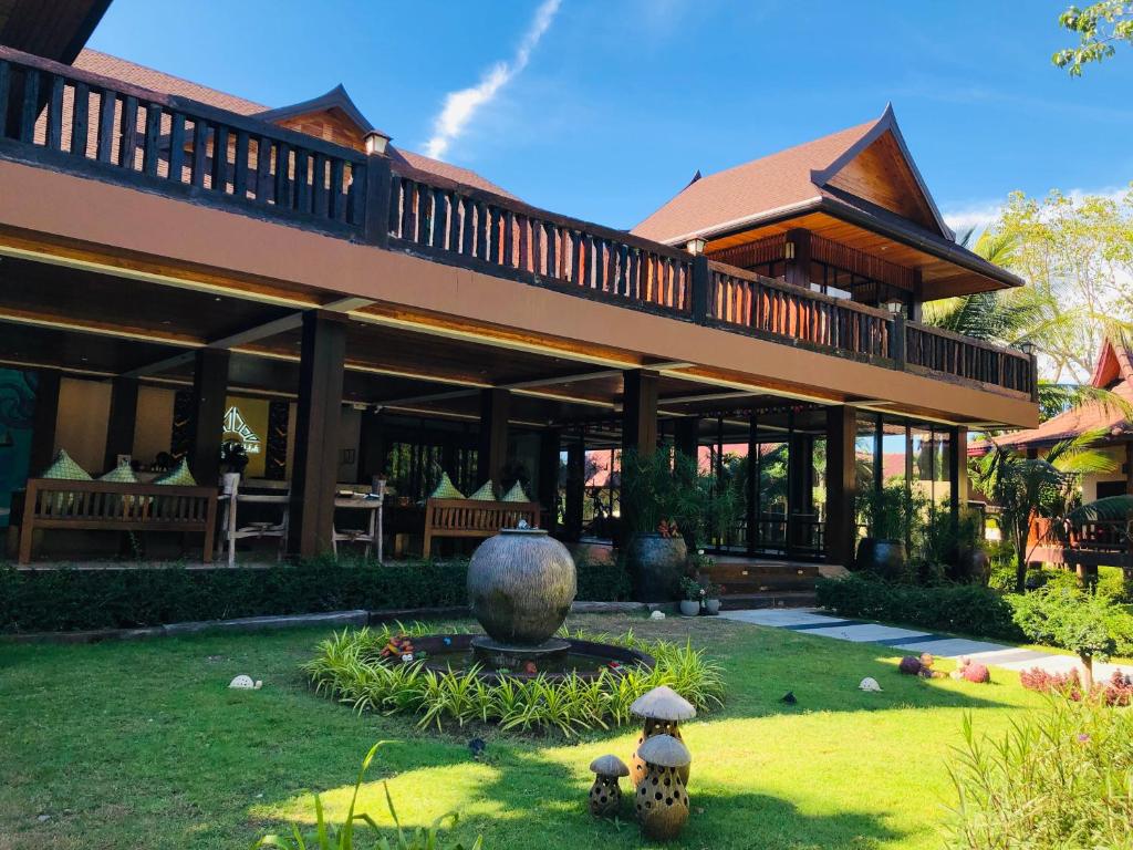 Entrance, Phi Phi Villa Resort in Ko Phi Phi