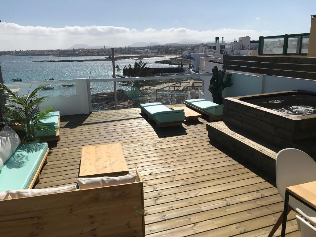 Habour Side II - 2