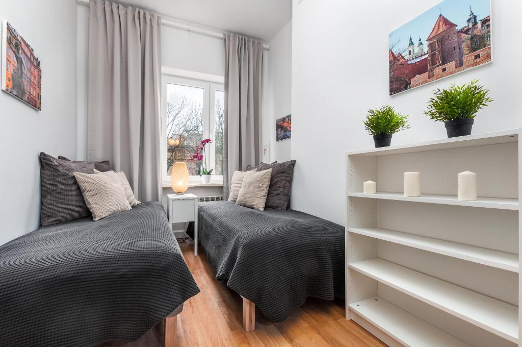 Nowy Swiat Cozy Apartment Warsaw by Renters photo