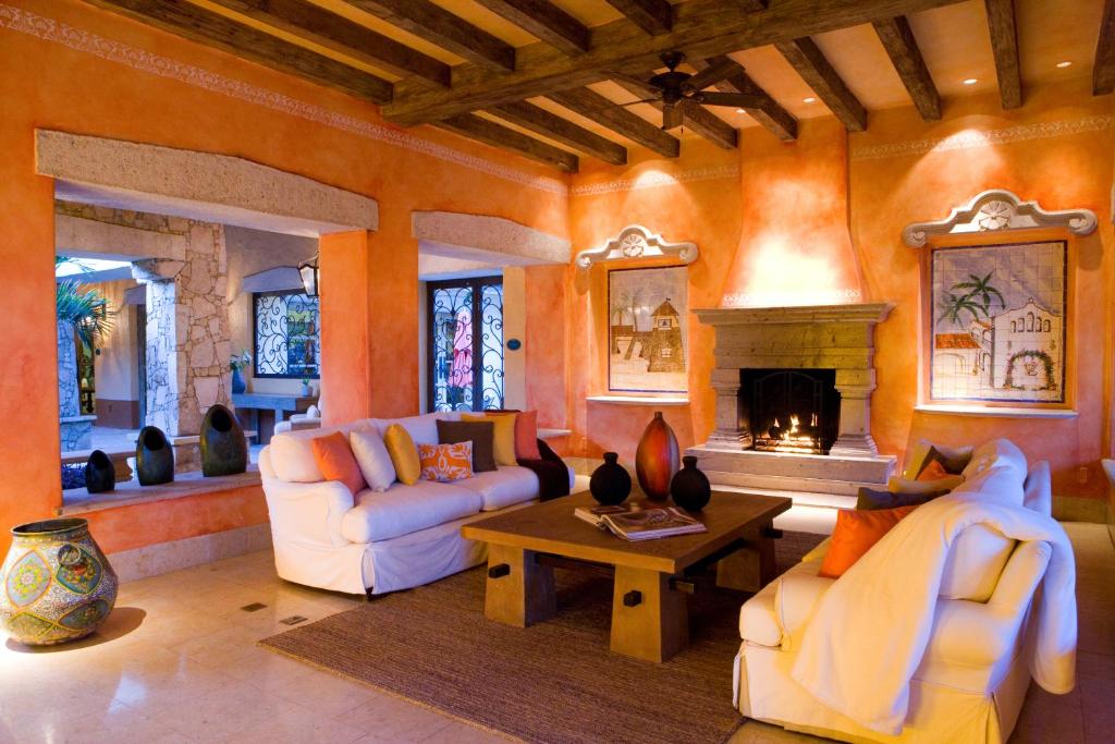 Hacienda Beach Club & Residences photo