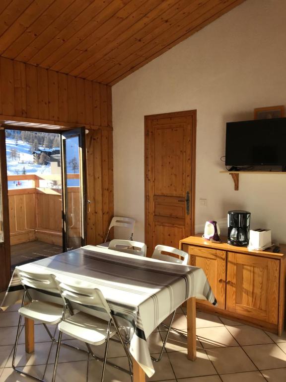 Appartement 4 personnes Montgenèvre face aux pistes - 1
