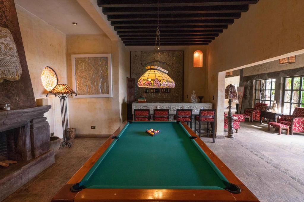 Bar/lounge