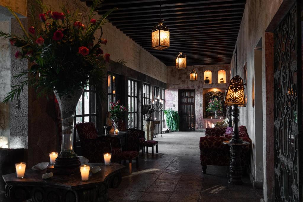 Bar/lounge, Casa Prana Hotel in Atitlan in Santa Cruz la Laguna