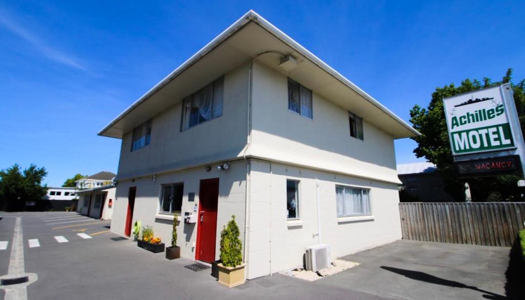 Achilles Motel Photo 0