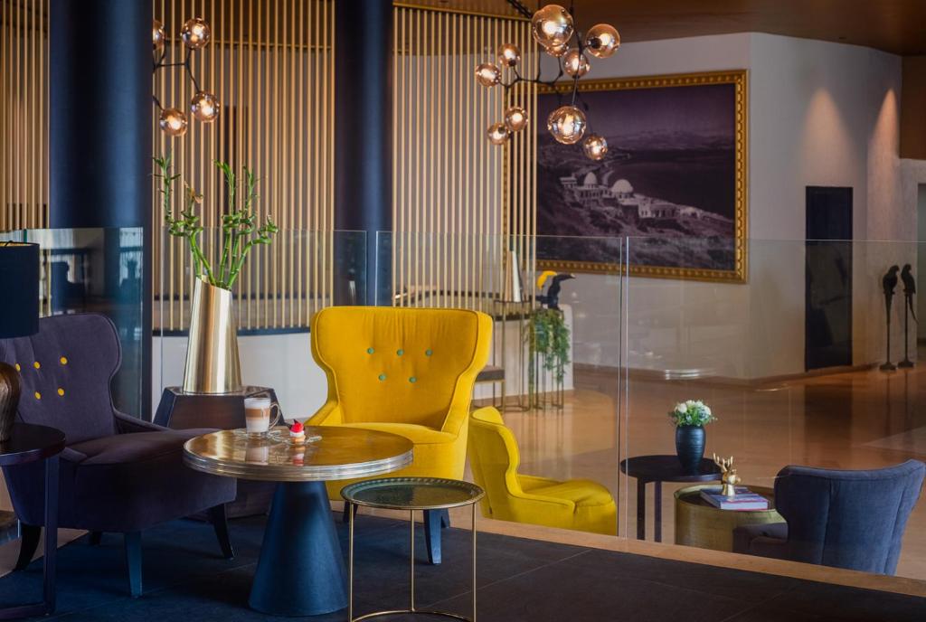 Bar/lounge