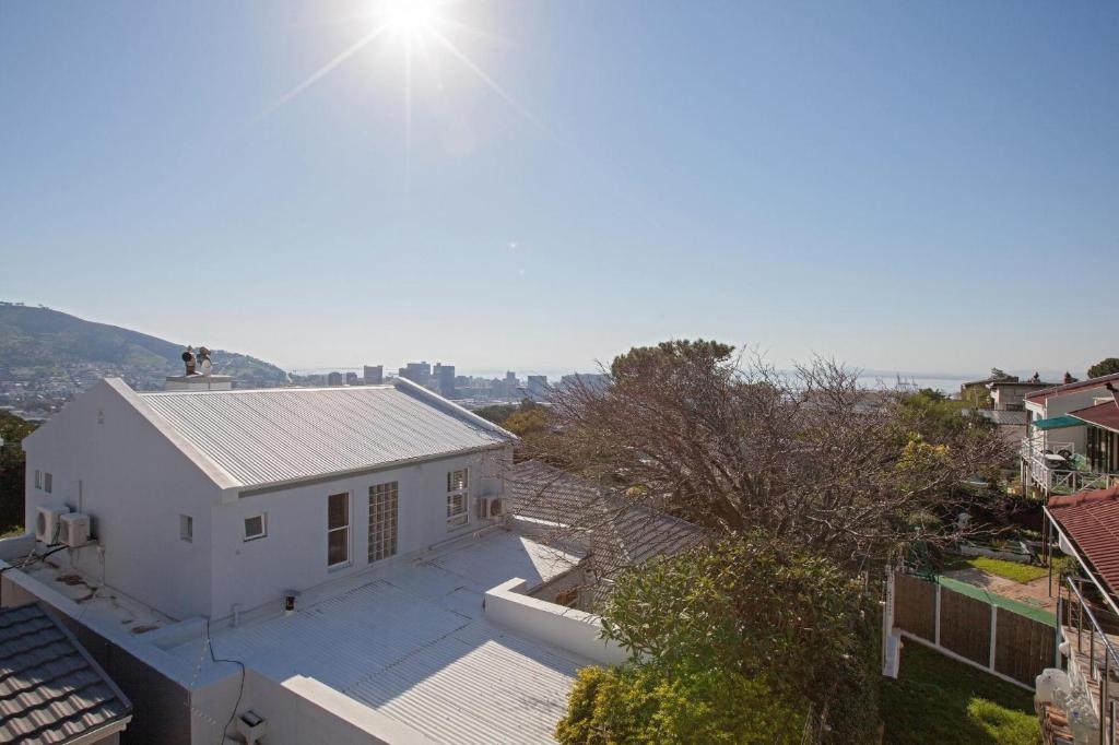 20 belladonna avenue Vredehoek Cape town photo