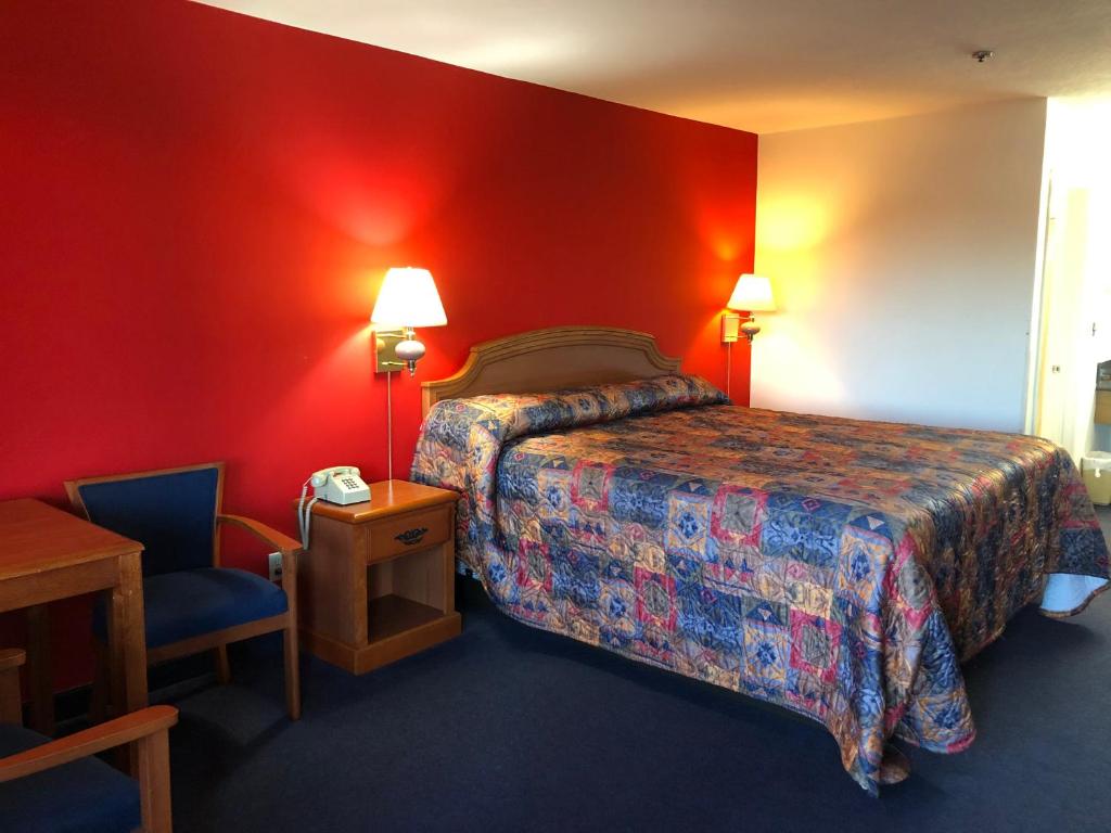 Luxury Inn photo