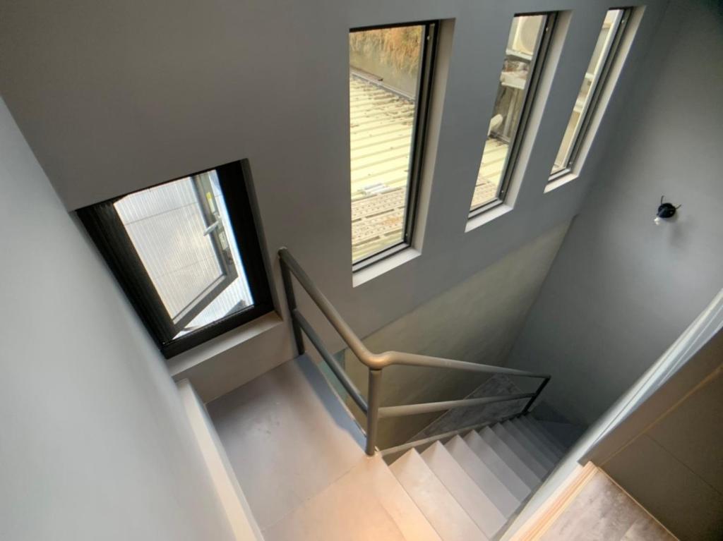 Chill Space Grey Studio Apartment photo