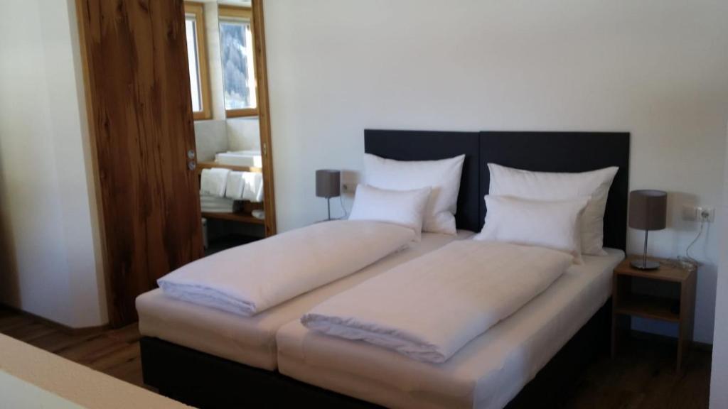 Chalet M photo