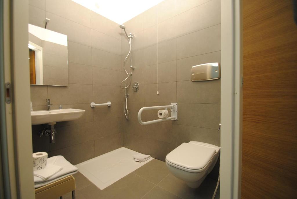 ibis Styles Brindisi photo
